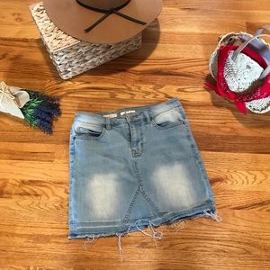 Wild Blue Sadie Frayed Distressed Denim Mini Skirt